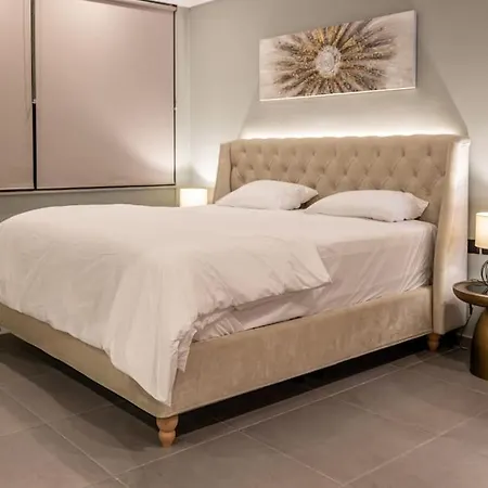 Smaragdi Luxury Jacuzzi Apartment Noho Premium Living Athens Exterior photo