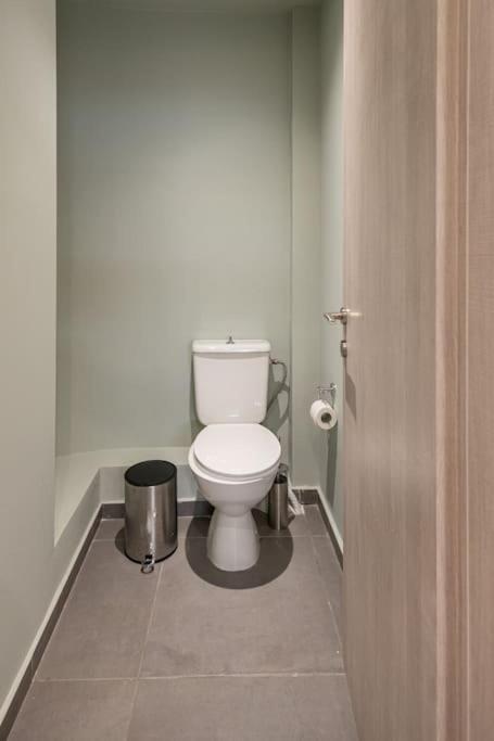 Smaragdi Luxury Jacuzzi Noho Premium Living Athens