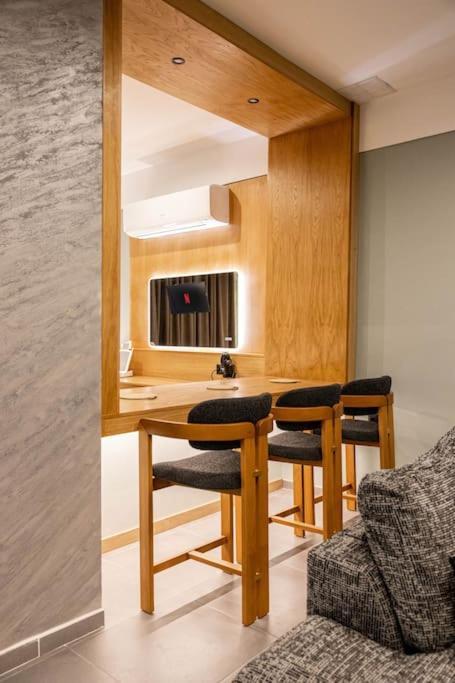 Apartment Smaragdi Luxury Jacuzzi Noho Premium Living