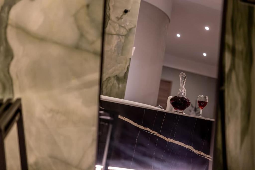 Apartment Smaragdi Luxury Jacuzzi Noho Premium Living Athens