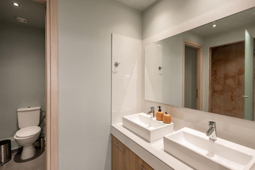 Smaragdi Luxury Jacuzzi Noho Premium Living * Athens