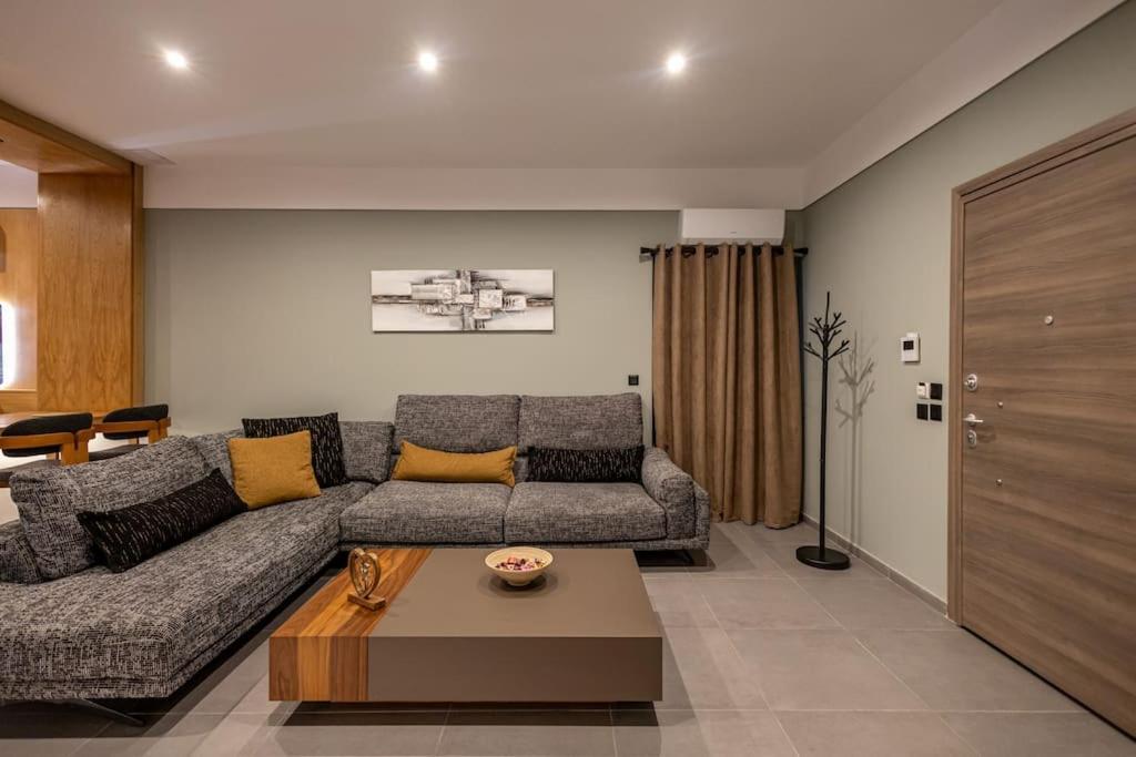 Smaragdi Luxury Jacuzzi Noho Premium Living * Athens